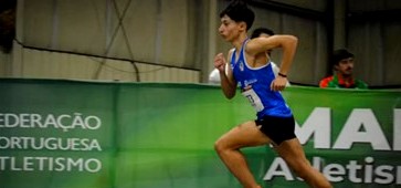 David Moura apurado para a final dos 800 metros com recorde pessoal